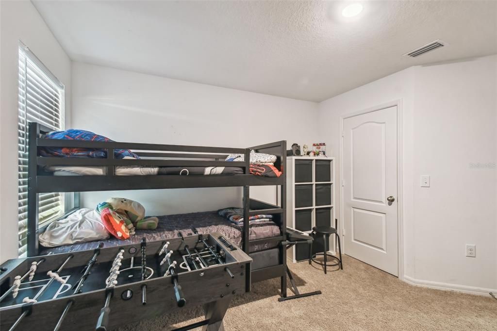 Game Room, Interior