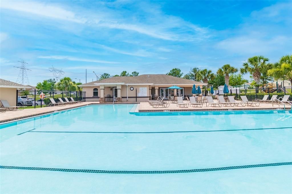 Exterior, Pool