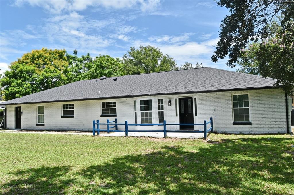 Backyard, Exterior