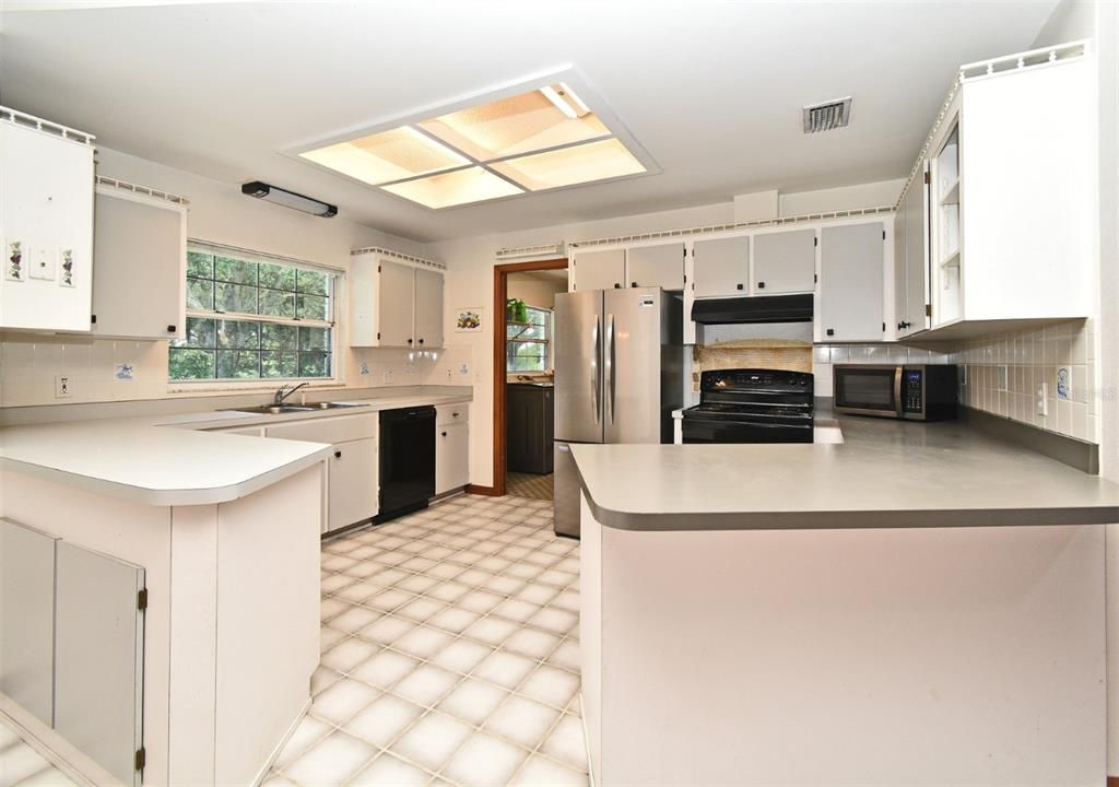 Interior, Kitchen, Stainless Steel Appliances