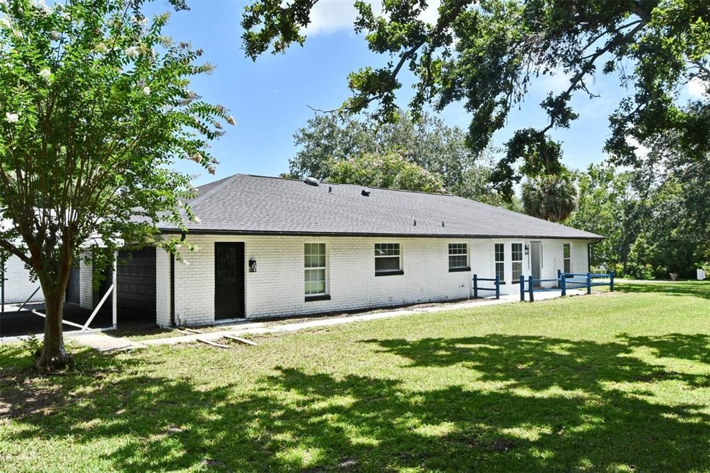 Backyard, Exterior