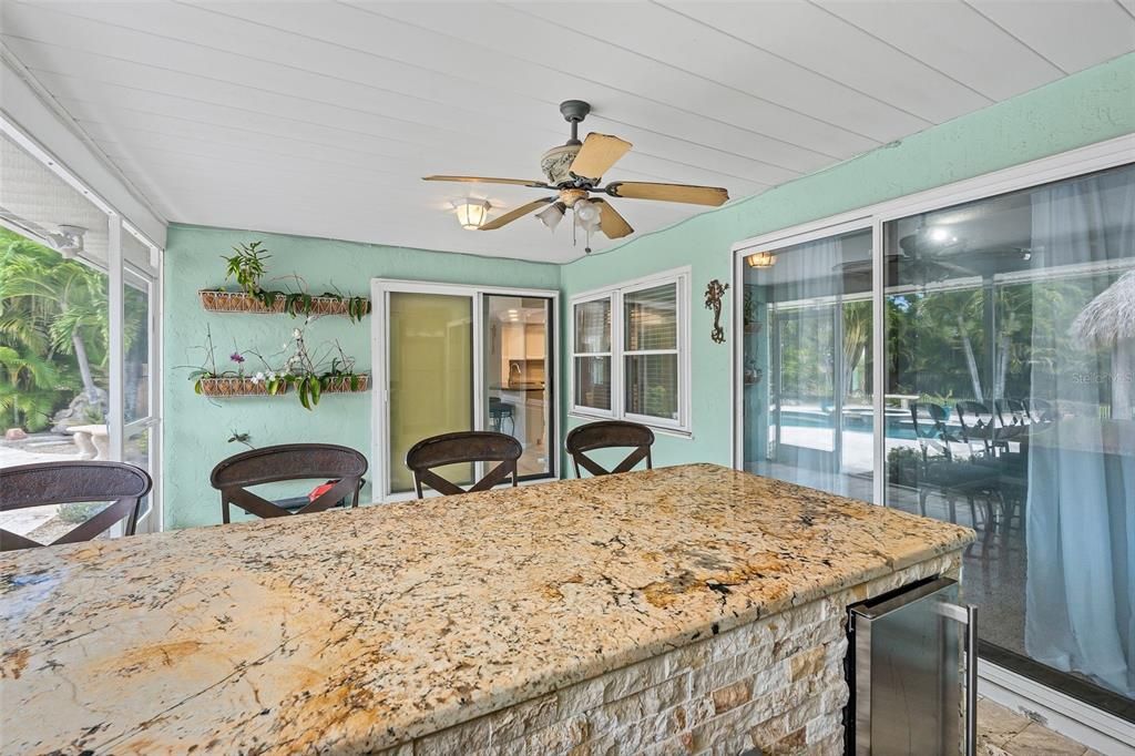 Dining room, Interior