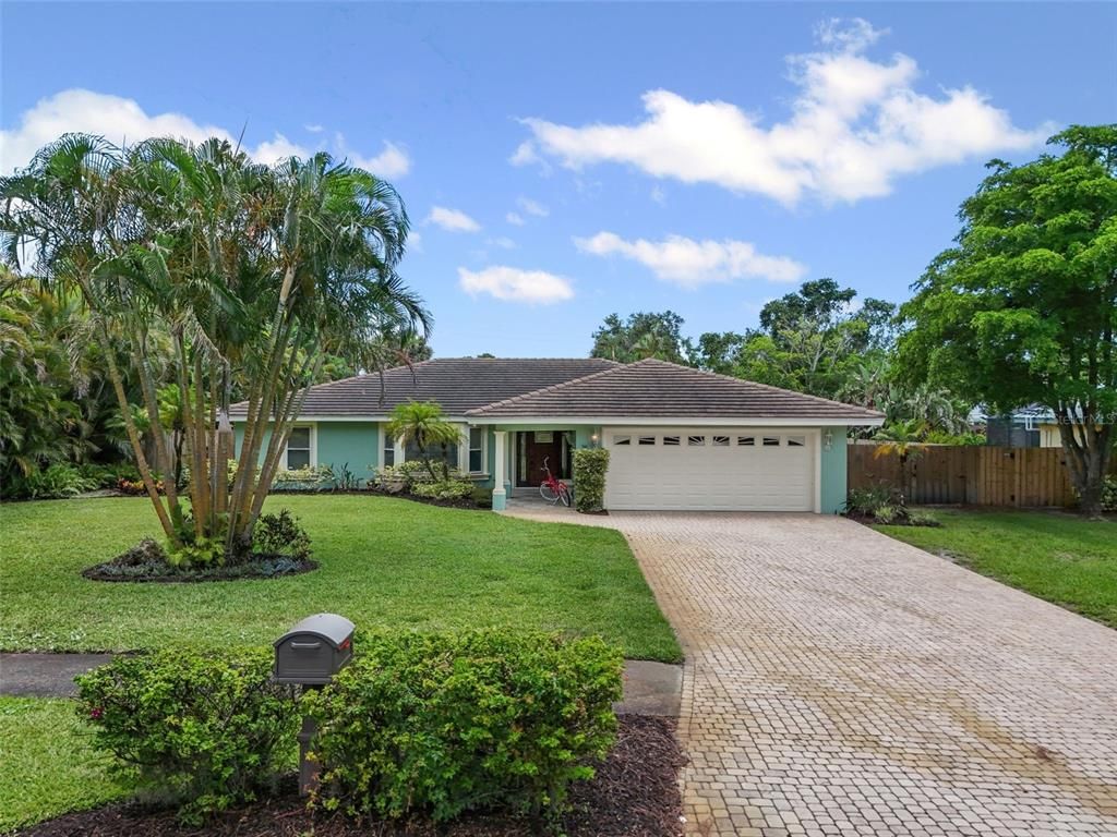 Attached, Backyard, Exterior, Facade, Ranch