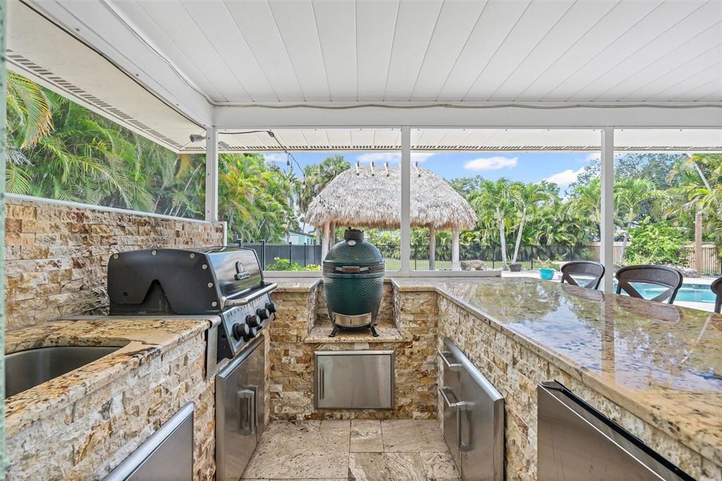 Exterior, Outdoor Kitchen, Sun Room
