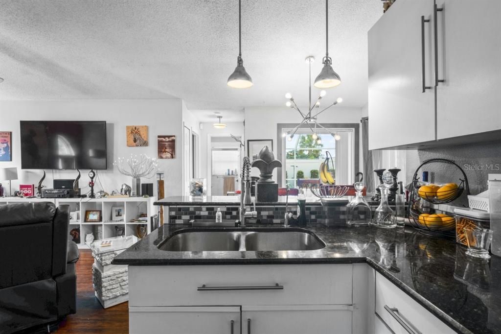 Interior, Kitchen, Pendant Lights