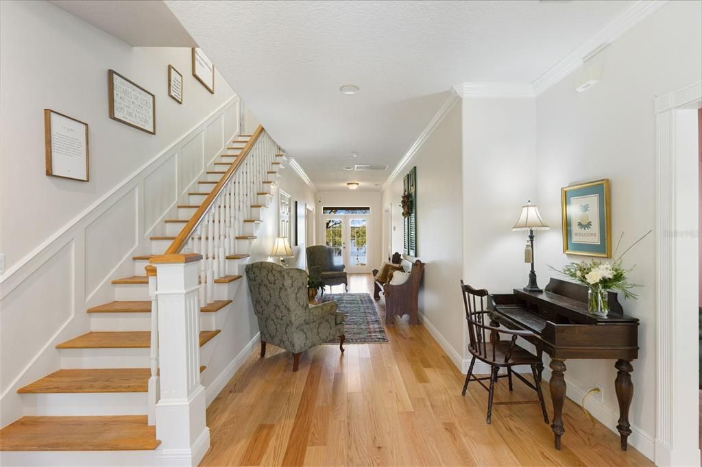 Interior, Living room, Piano, Recessed Lighting, Wood Texture Flooring
