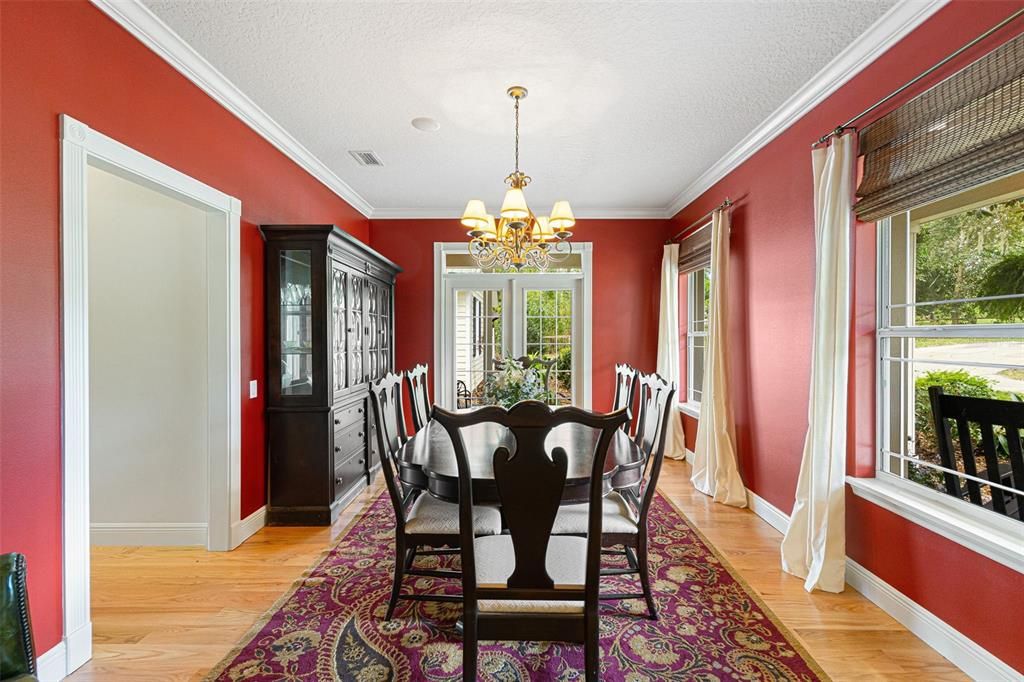 Chandelier, Dining room, Interior, Wood Texture Flooring