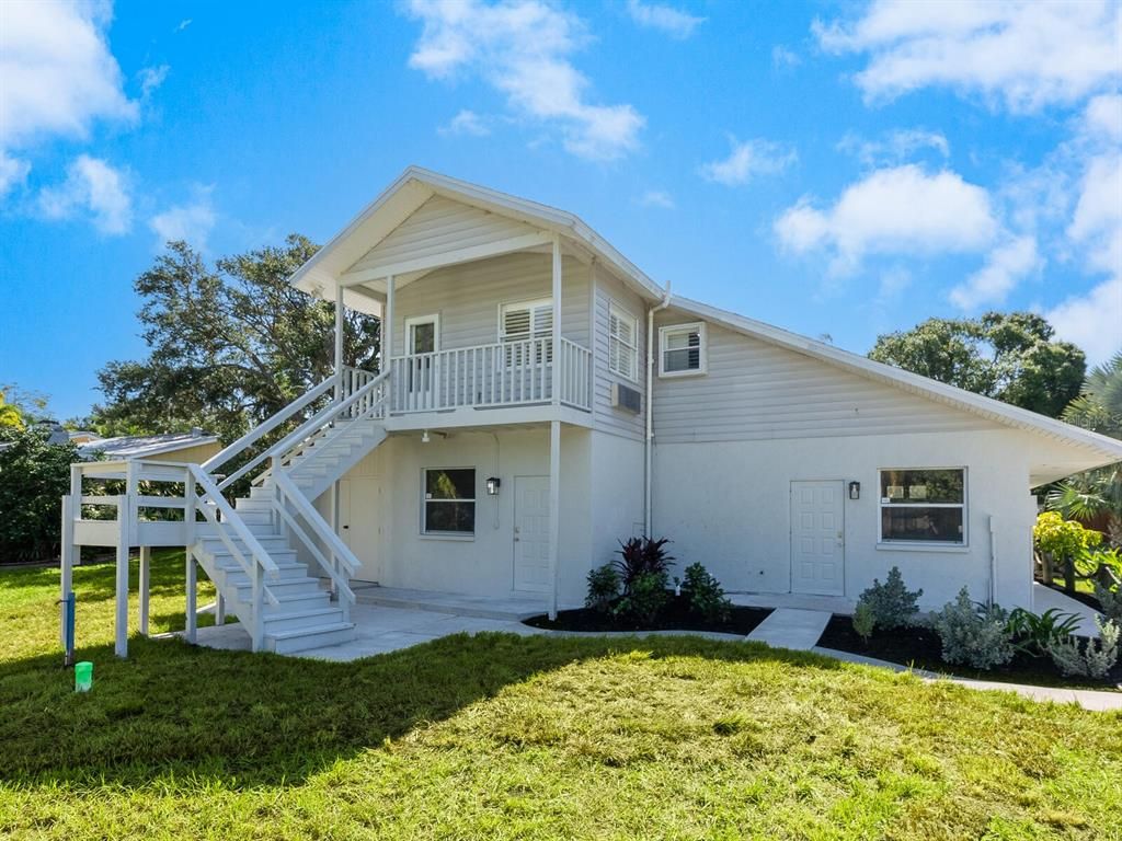 Backyard, Exterior