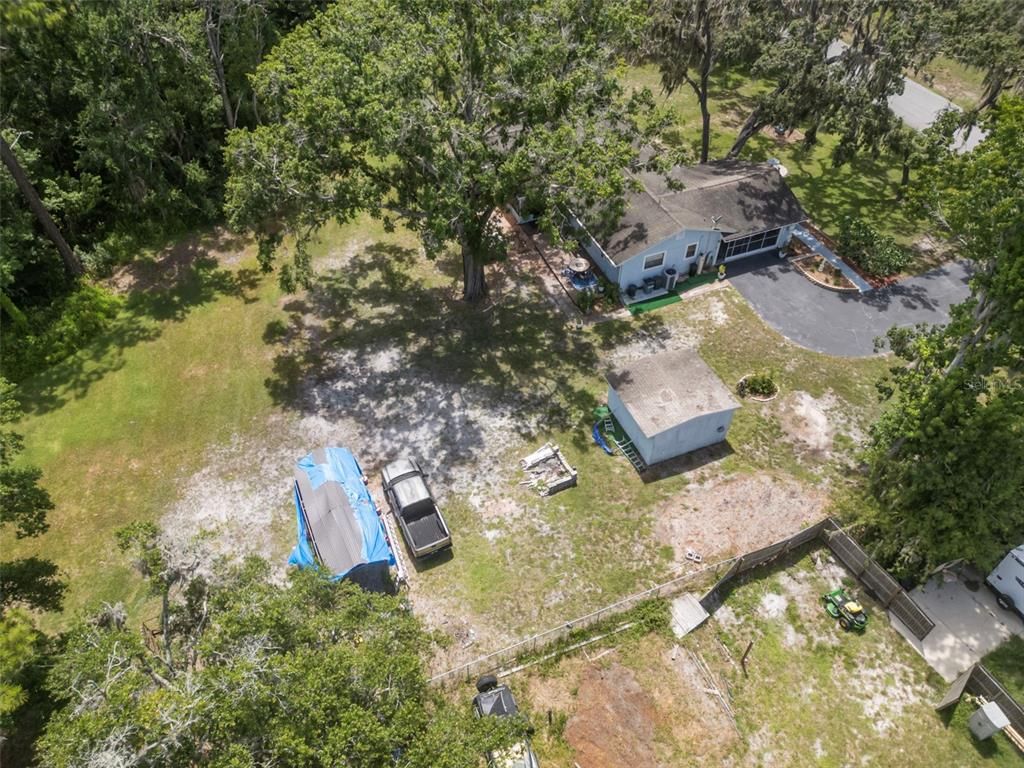 Exterior, Drone