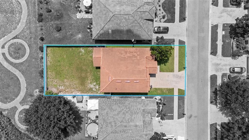 Exterior, Drone