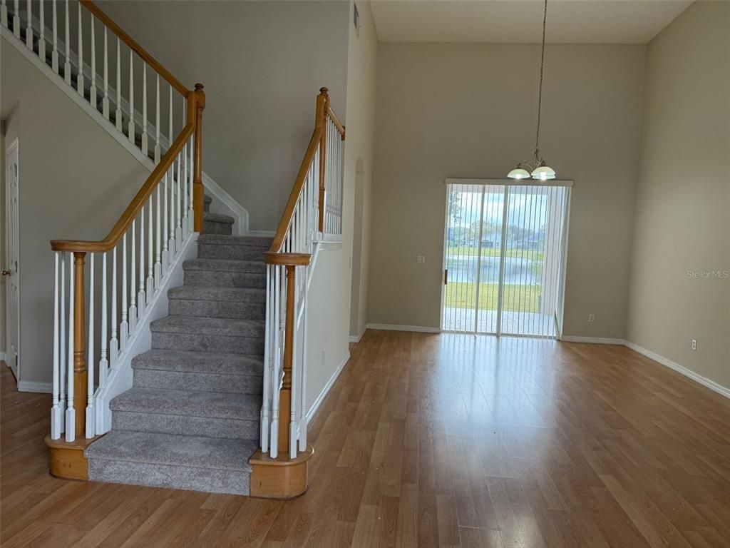 Interior, Pendant Lights, Wood Texture Flooring