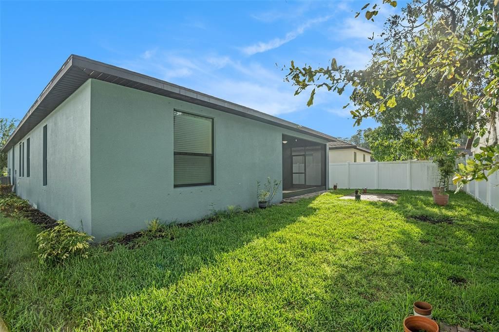 Backyard, Exterior
