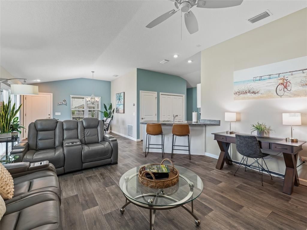 Home Theatre Room, Home Office, Interior, Living room, Recessed Lighting, Wood Texture Flooring