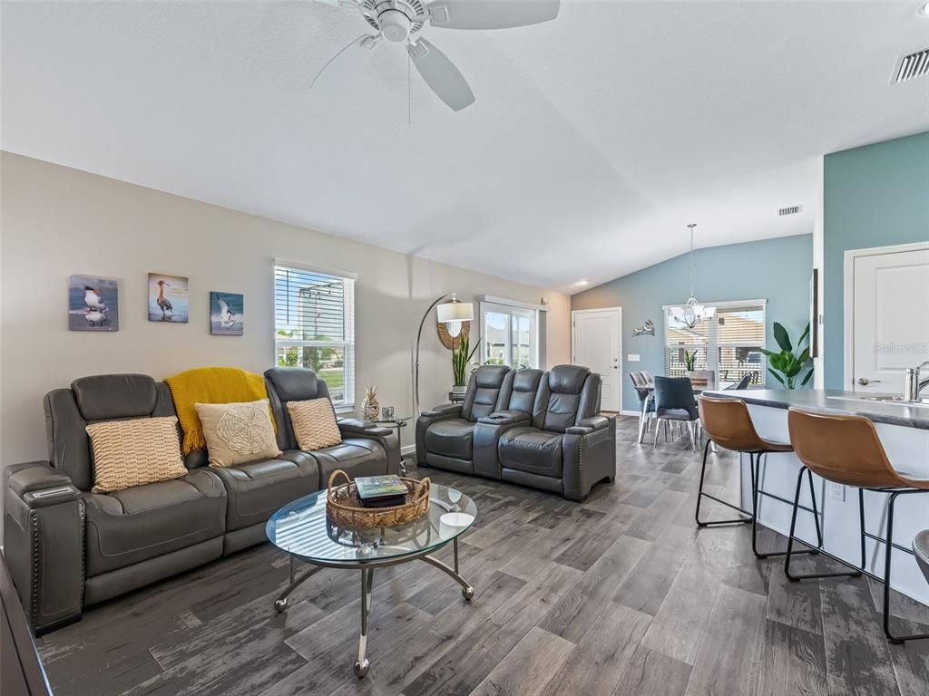 Dining room, Interior, Living room, Recessed Lighting, Wood Texture Flooring