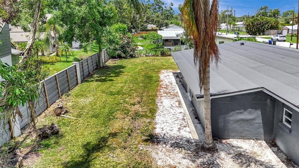 Backyard, Exterior