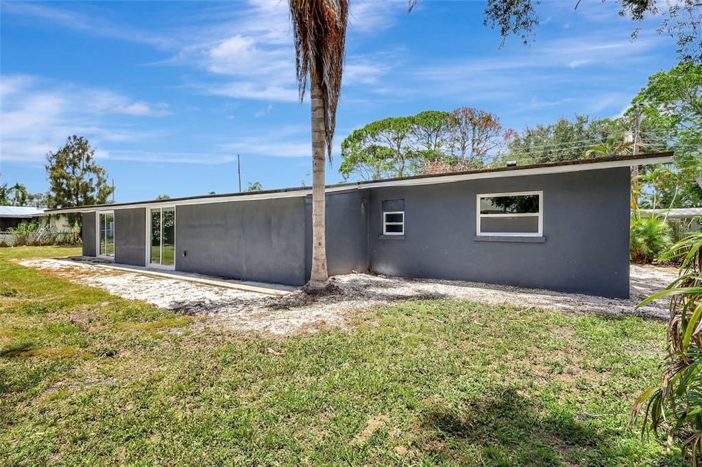 Backyard, Exterior
