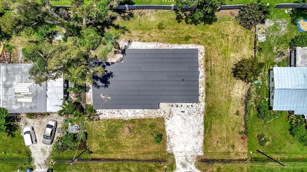 Exterior, Drone