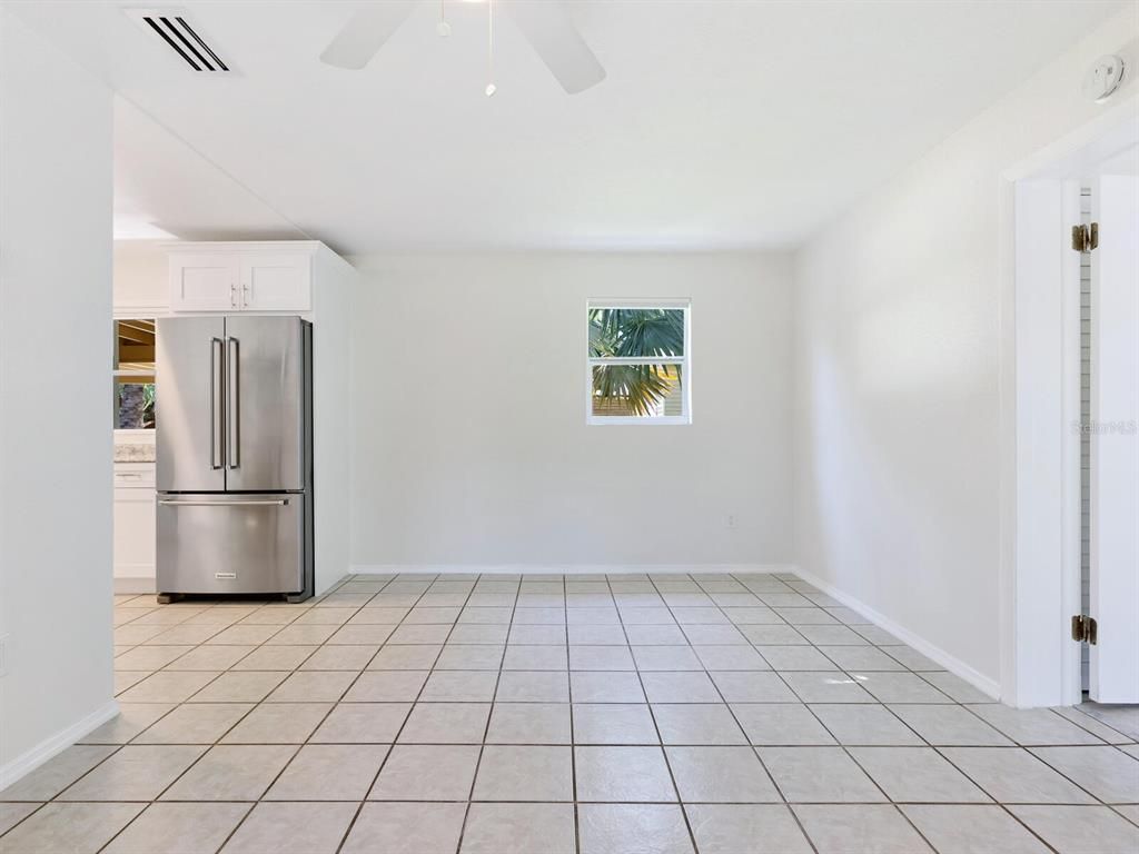 Empty room, Interior, Kitchen