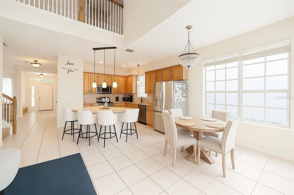Dining room, Interior, Kitchen, Pendant Lights, Recessed Lighting, Stainless Steel Appliances