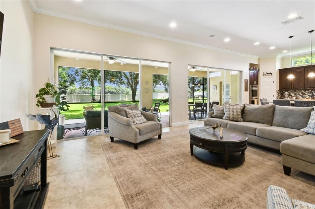 Dining room, Interior, Living room, Pendant Lights, Recessed Lighting