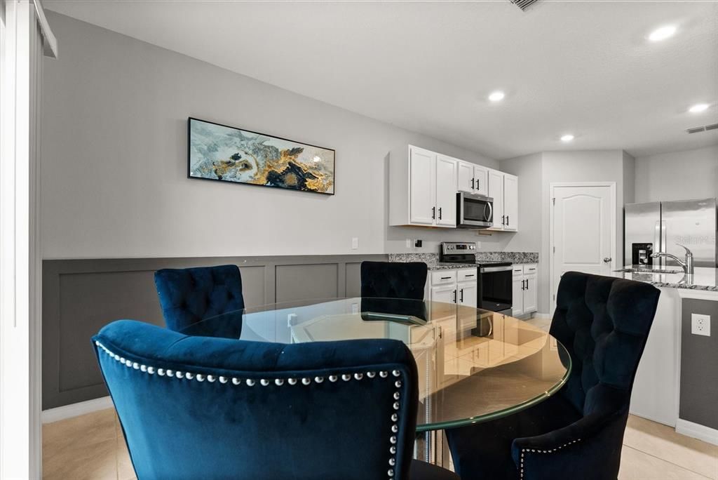 Dining room, Interior, Kitchen, Recessed Lighting, Stainless Steel Appliances