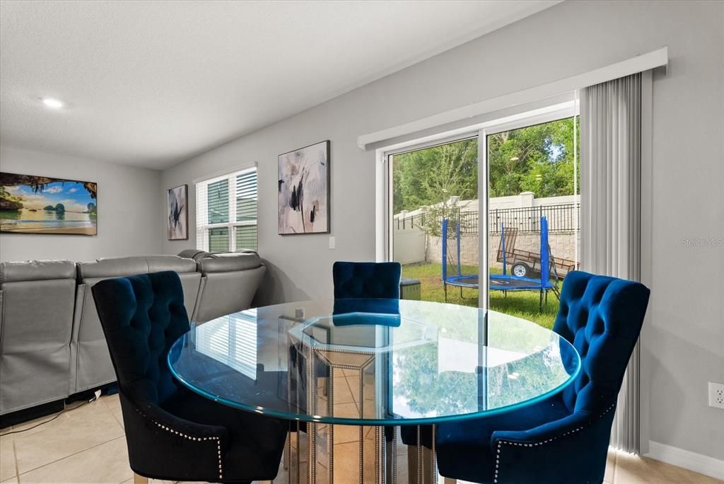 Dining room, Interior, Recessed Lighting