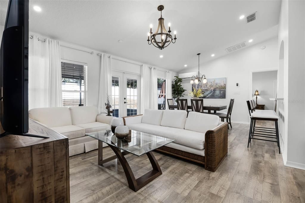 Chandelier, Dining room, Interior, Living room, Recessed Lighting, Wood Texture Flooring