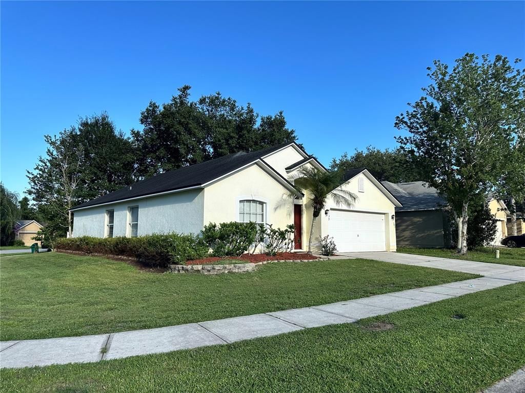 Attached, Backyard, Exterior, Facade, Ranch