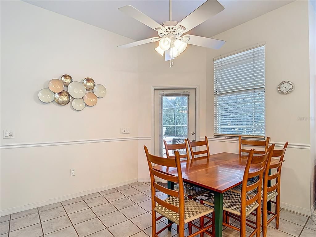 Dining room, Interior