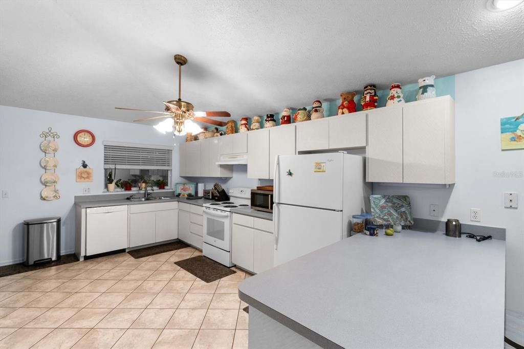 Interior, Kitchen