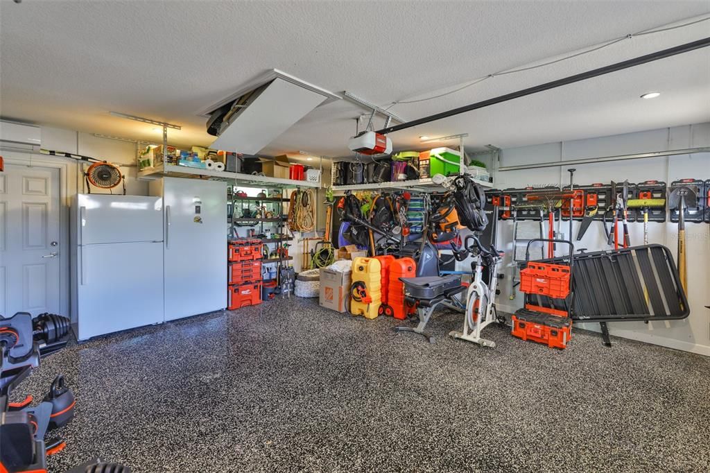 Garage, Interior, Recessed Lighting