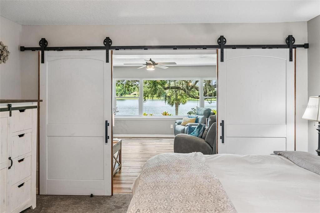 Bedroom, Interior, Water