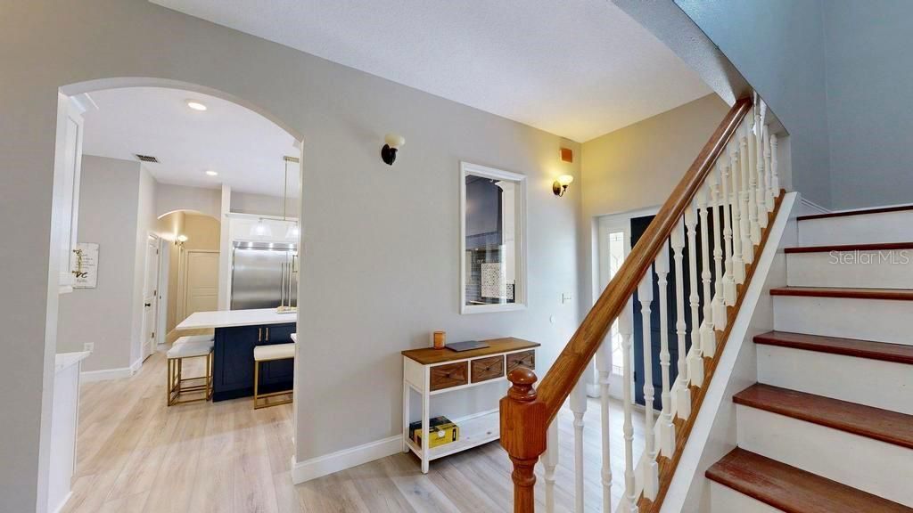 Interior, Pendant Lights, Recessed Lighting, Wood Texture Flooring