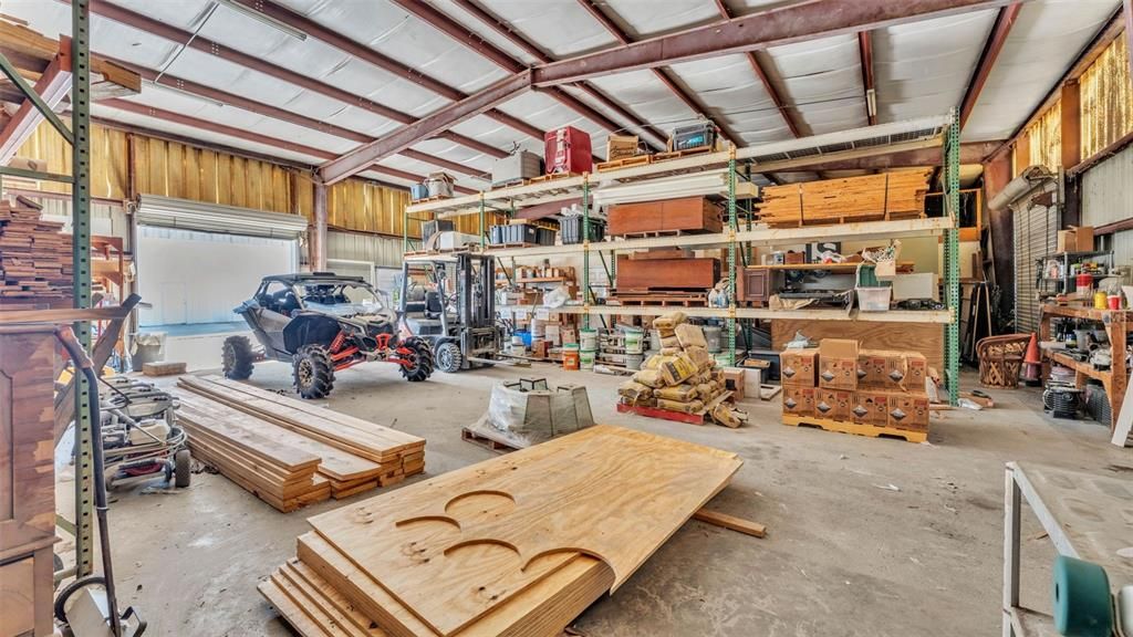 Garage, Interior