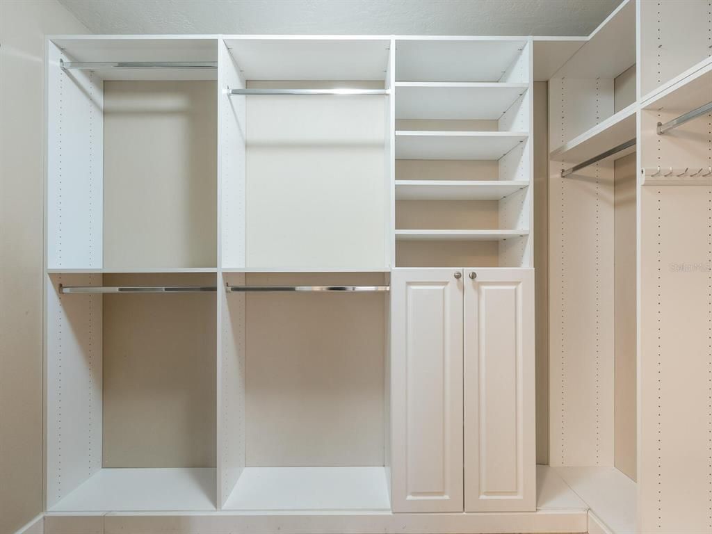 Interior, Walk-in Closets