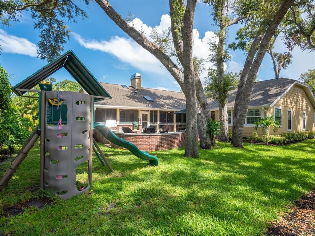 Backyard, Exterior, Playground