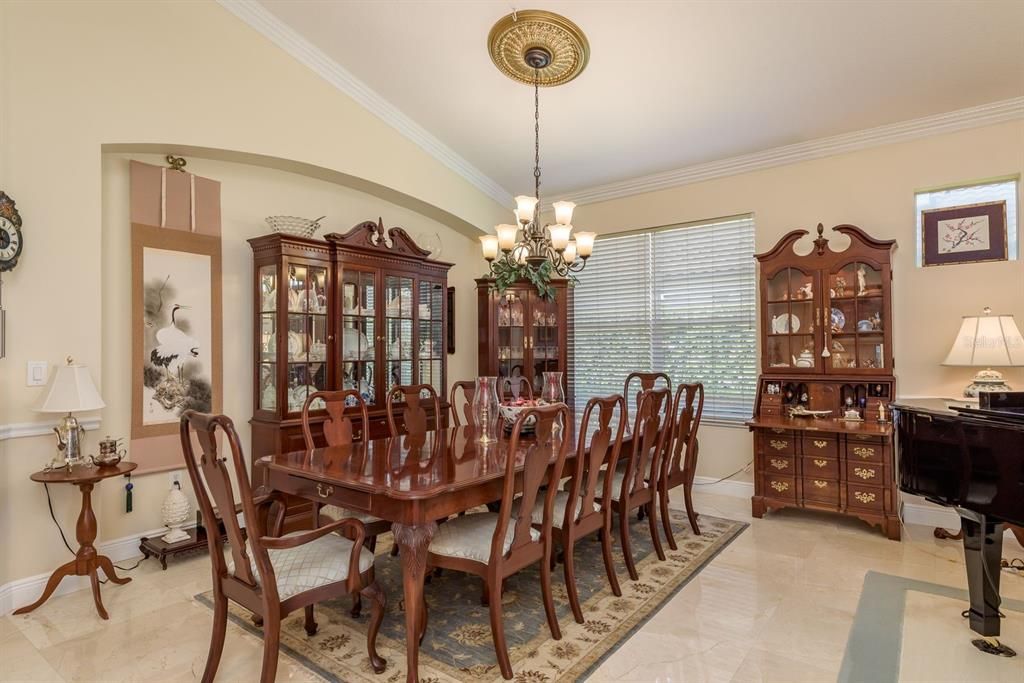 Chandelier, Dining room, Interior