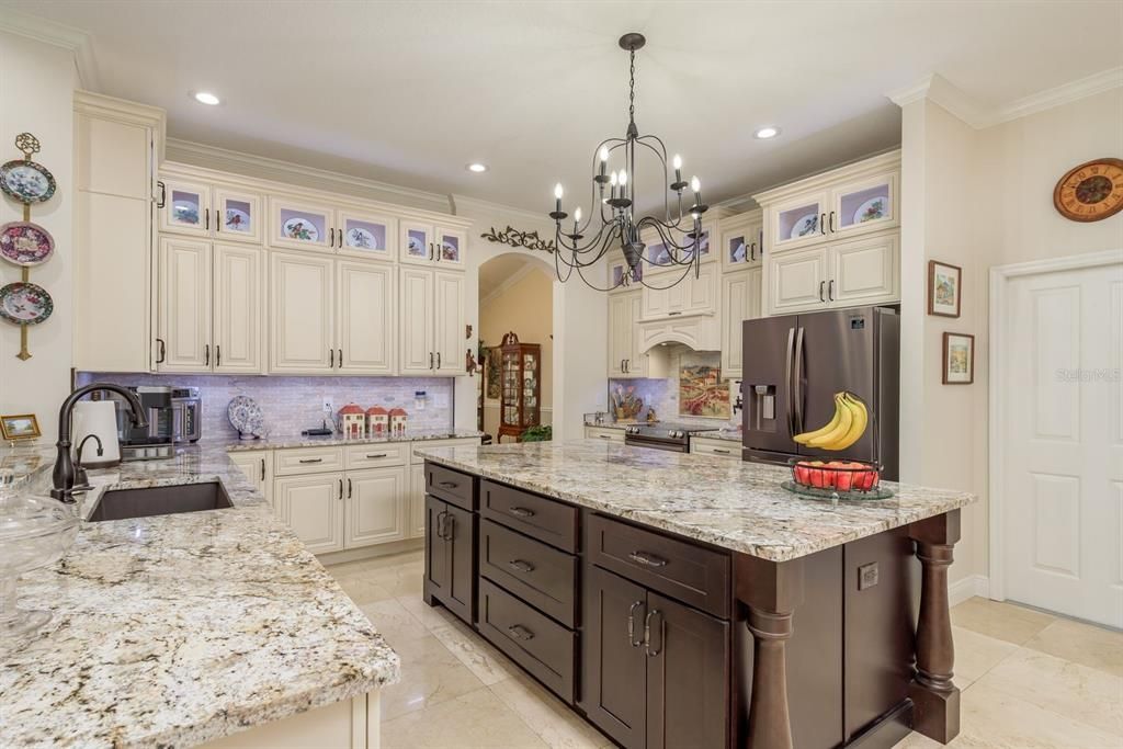 Chandelier, Interior, Kitchen, Recessed Lighting