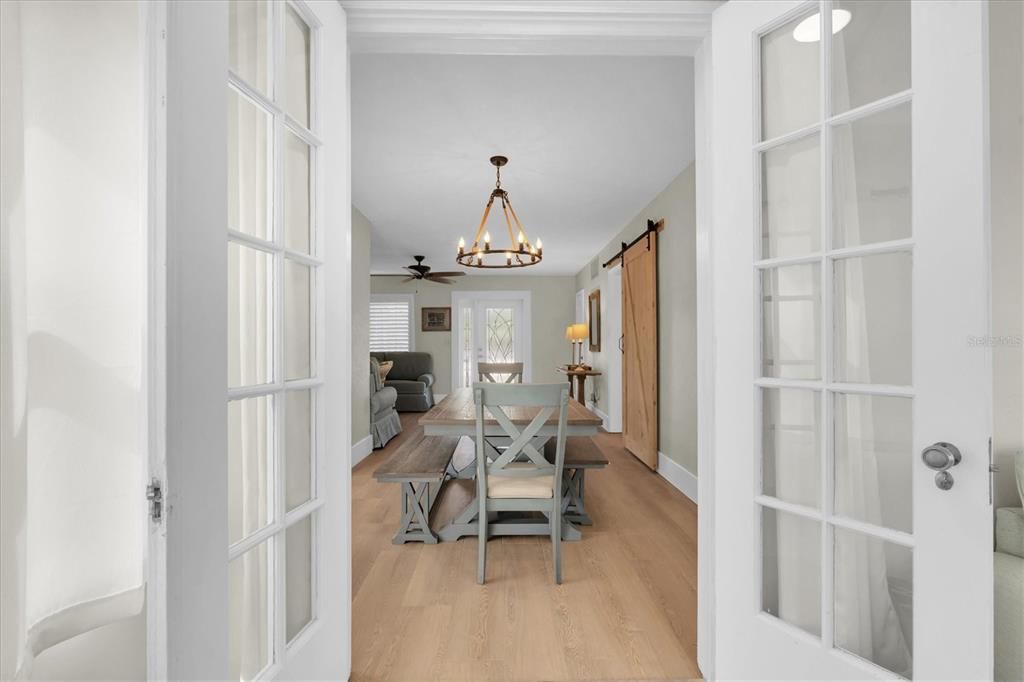 Chandelier, Interior, Wood Texture Flooring