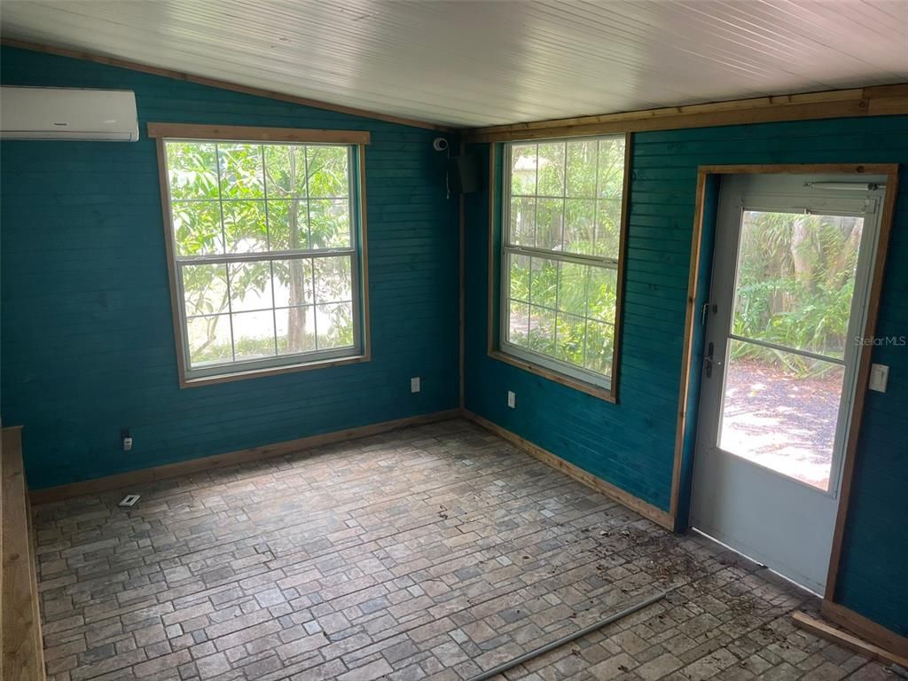 Empty room, Interior, Wooden Walls