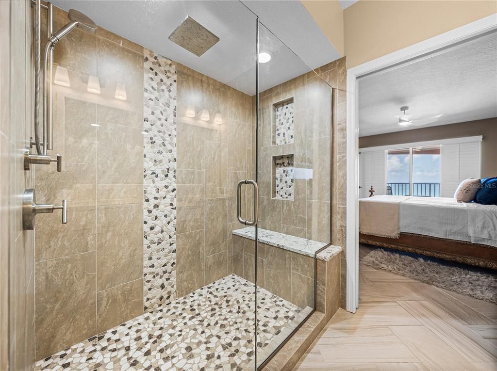 Bathroom, Bedroom, Glass Shower, Interior, Recessed Lighting