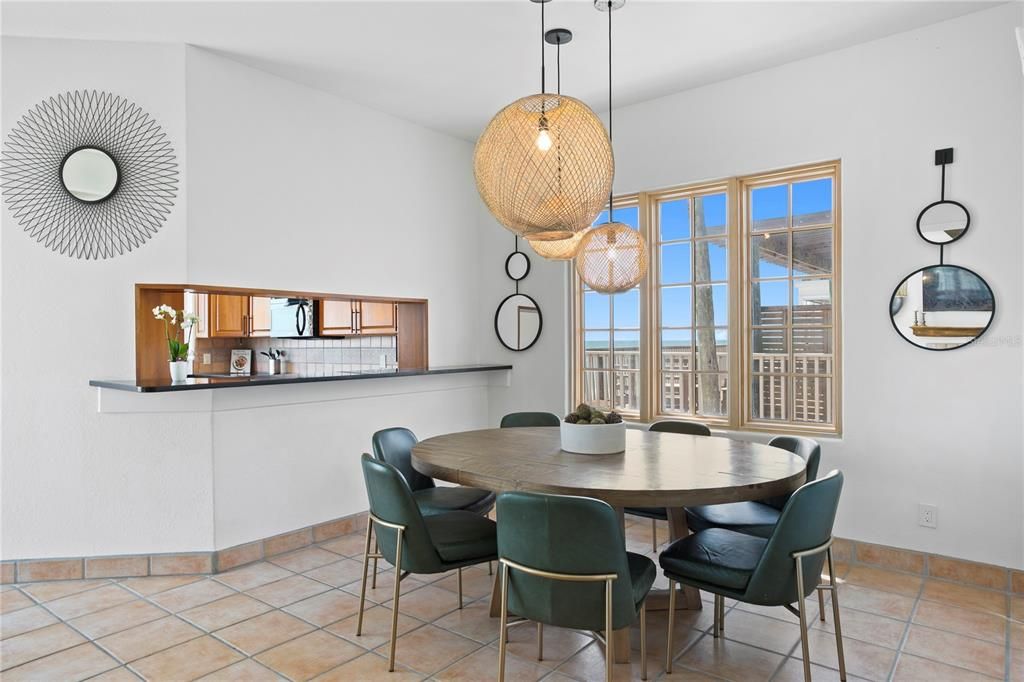 Dining room, Interior, Pendant Lights