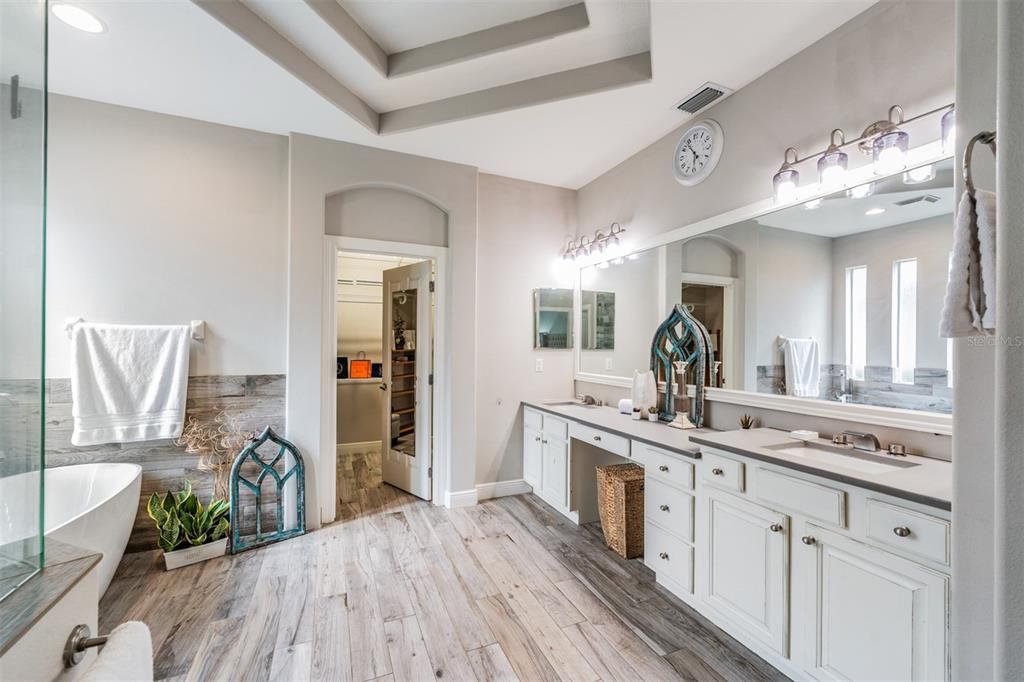 Bathroom, Dual Sink Vanities, Free Standing Baths, Interior, Recessed Lighting, Wood Texture Flooring