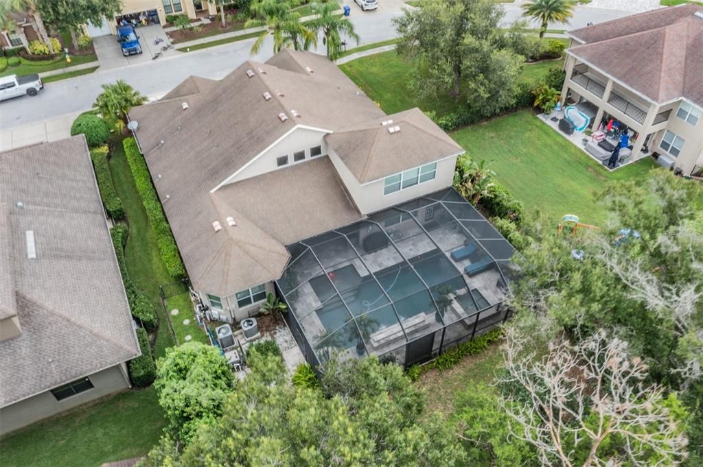 Exterior, Drone