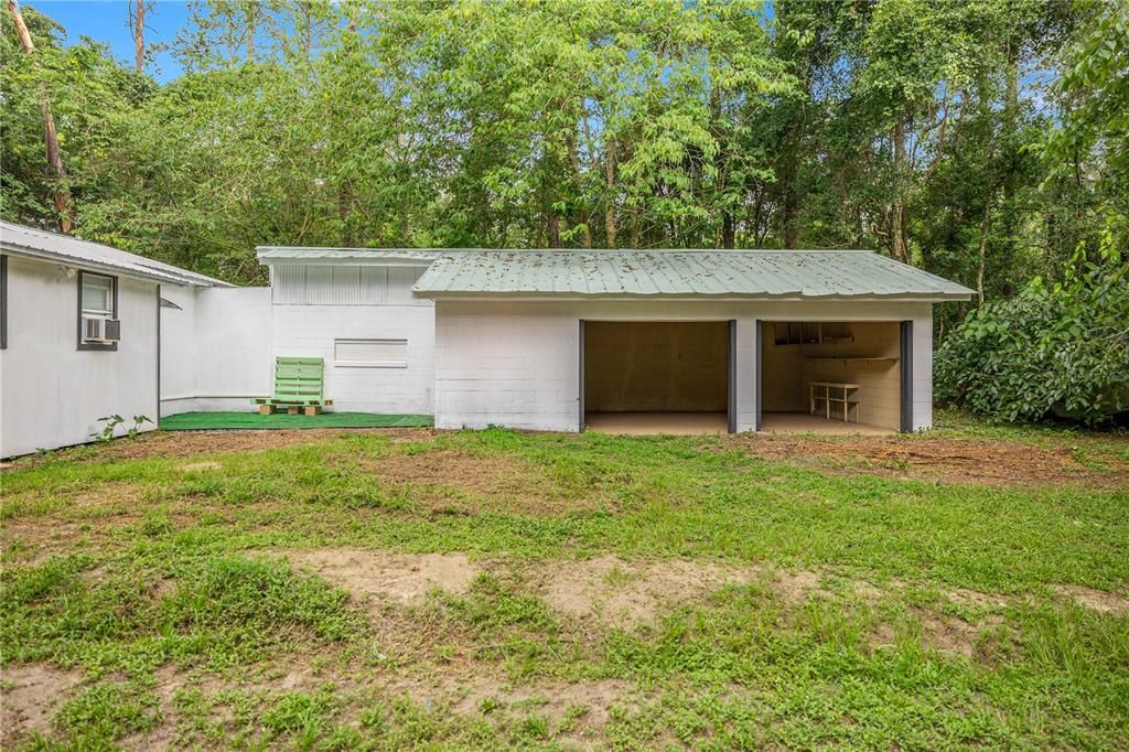 Backyard, Exterior