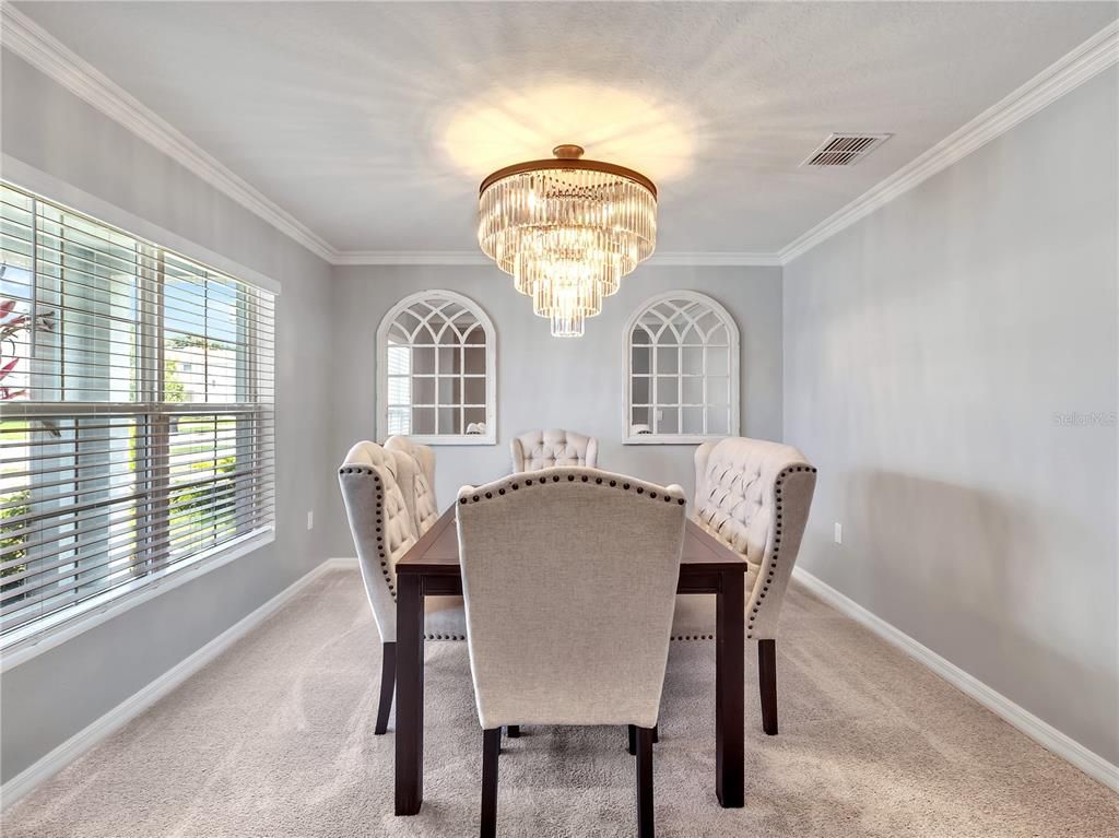 Chandelier, Dining room, Interior