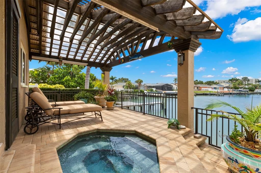 Exterior, Pool, Water