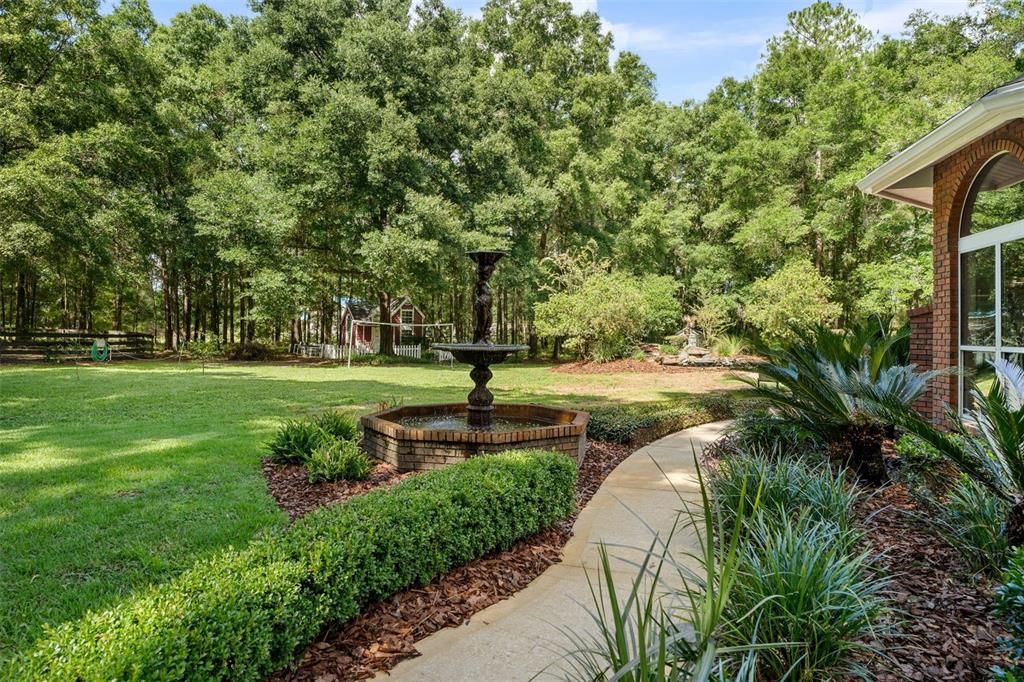 Backyard, Exterior