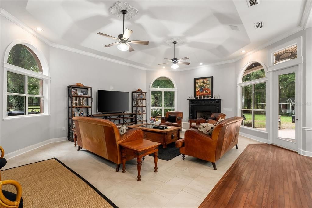 Fireplace, Interior, Living room, Recessed Lighting, Wood Texture Flooring