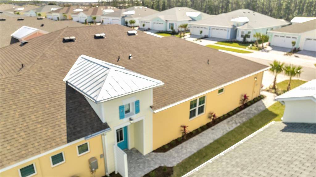 Exterior, Drone